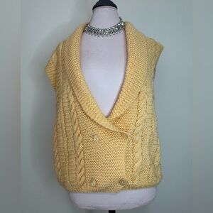 Personal Vintage Yellow Cable Knit Women's Sweater Vest in size large